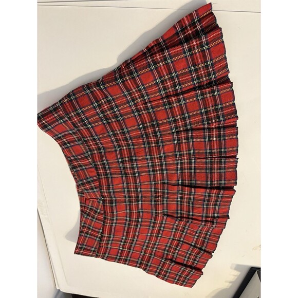 School Girl Red and Black Plaid Pleated Mini Skirt Size Medium Goth Punk Grunge - Picture 2 of 6
